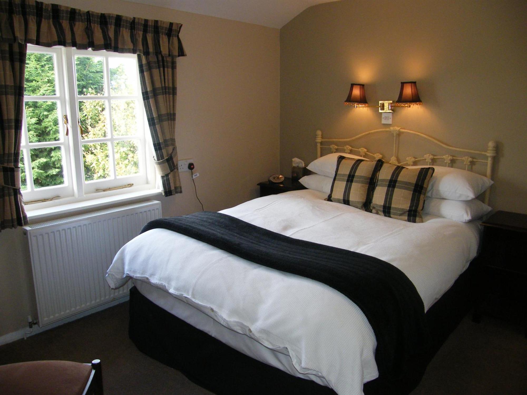 Ottery St Mary Tumbling Weir Hotel מראה חיצוני תמונה