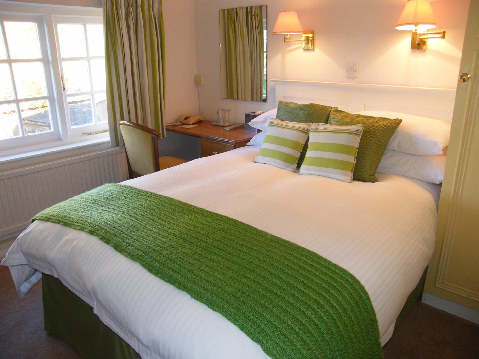 Ottery St Mary Tumbling Weir Hotel מראה חיצוני תמונה