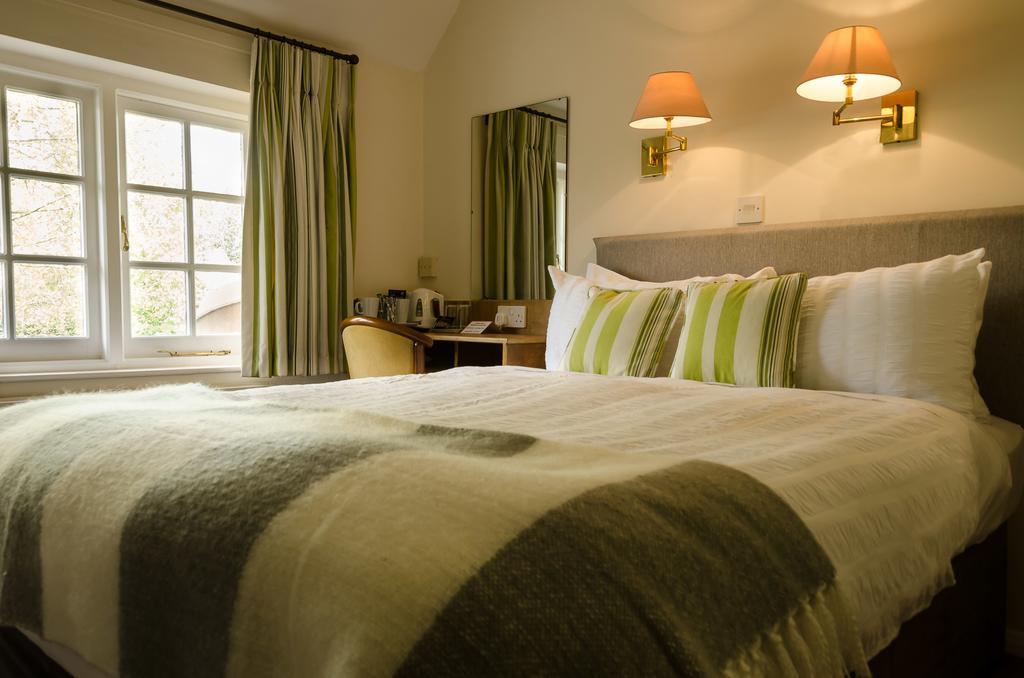 Ottery St Mary Tumbling Weir Hotel מראה חיצוני תמונה