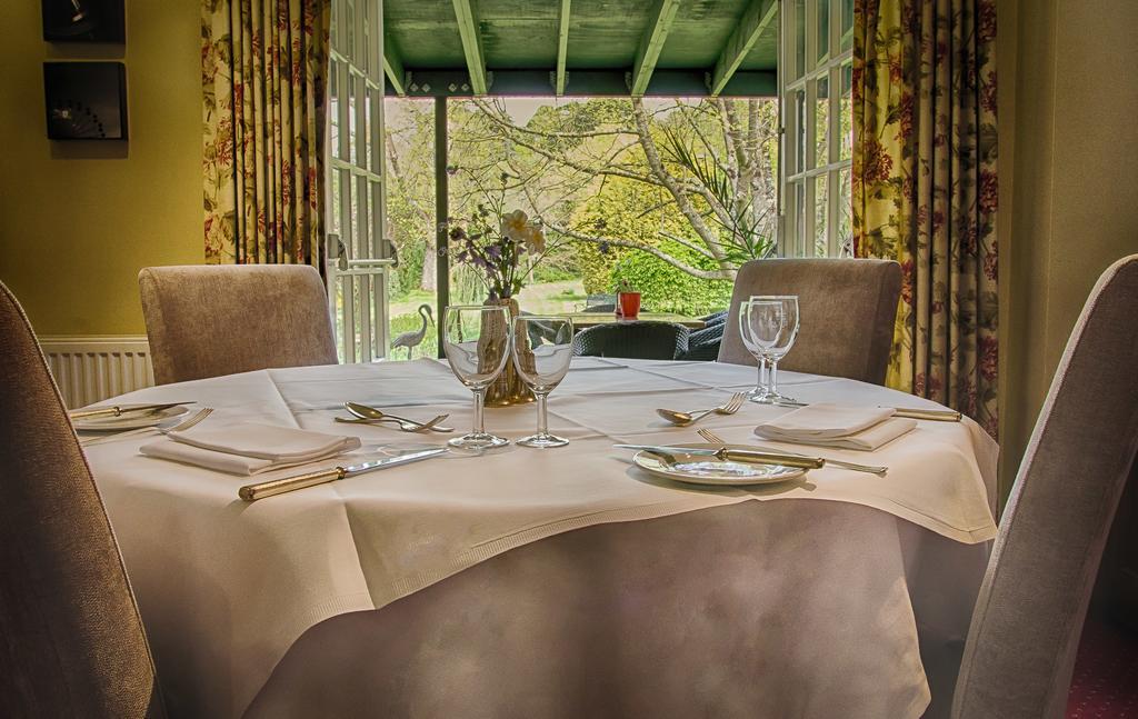 Ottery St Mary Tumbling Weir Hotel מראה חיצוני תמונה