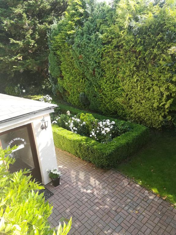Ottery St Mary Tumbling Weir Hotel מראה חיצוני תמונה